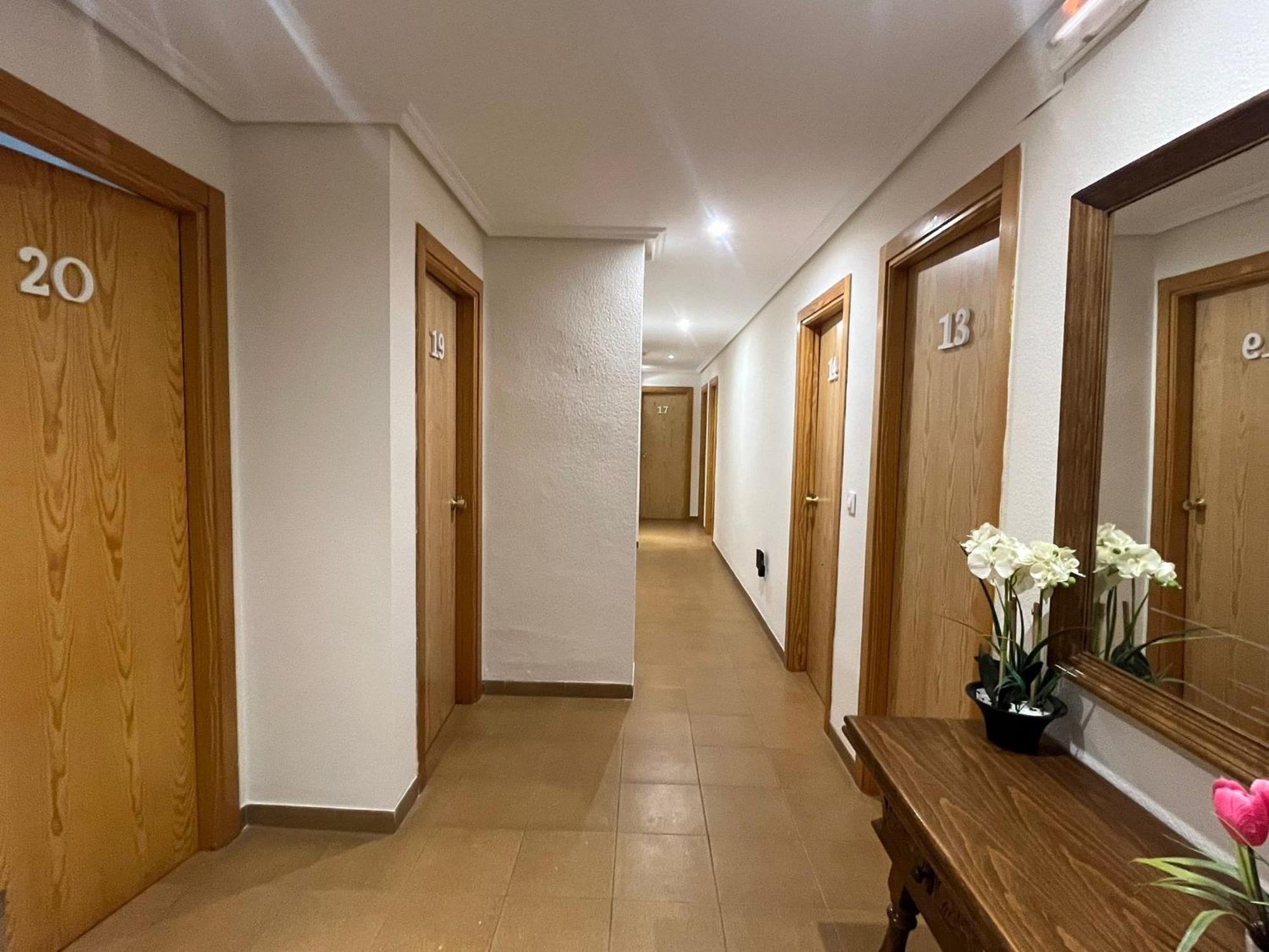 Hostal Casa Amalia Теруель Екстер'єр фото